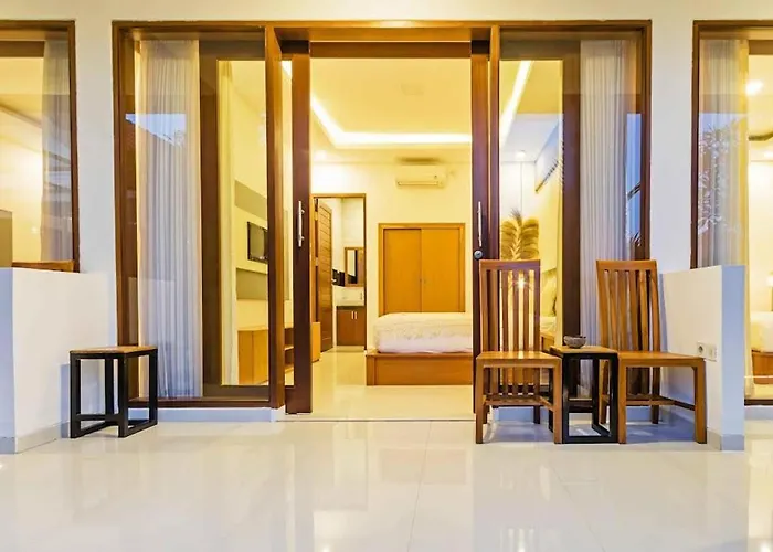 Villa Aruna Batu Bolong Beauty 5 Bed Air/con Living